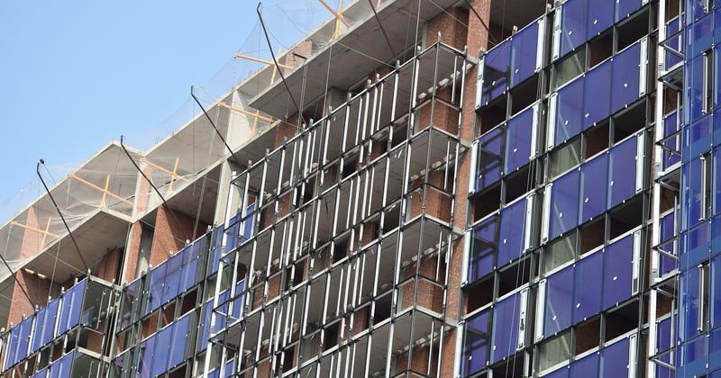 Posez du placo près d’une fenêtre : astuces et conseils pratiques