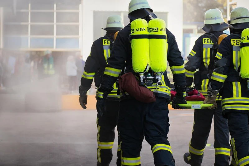 Solution n°3 : Rajouter de la masse avec des contre-fenêtres ou des panneaux